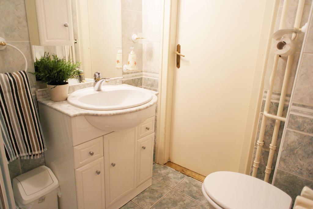 Budget Apartment By Hi5 - Vaci Street 44 Budapest Kültér fotó