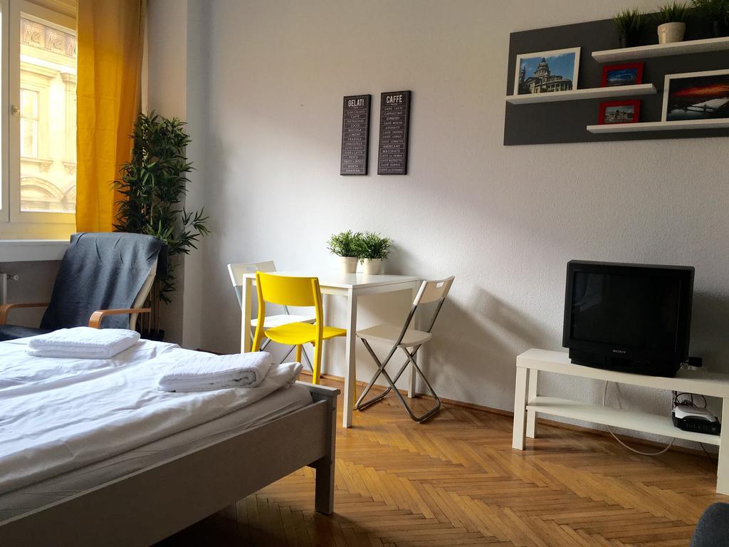 Budget Apartment By Hi5 - Vaci Street 44 Budapest Kültér fotó